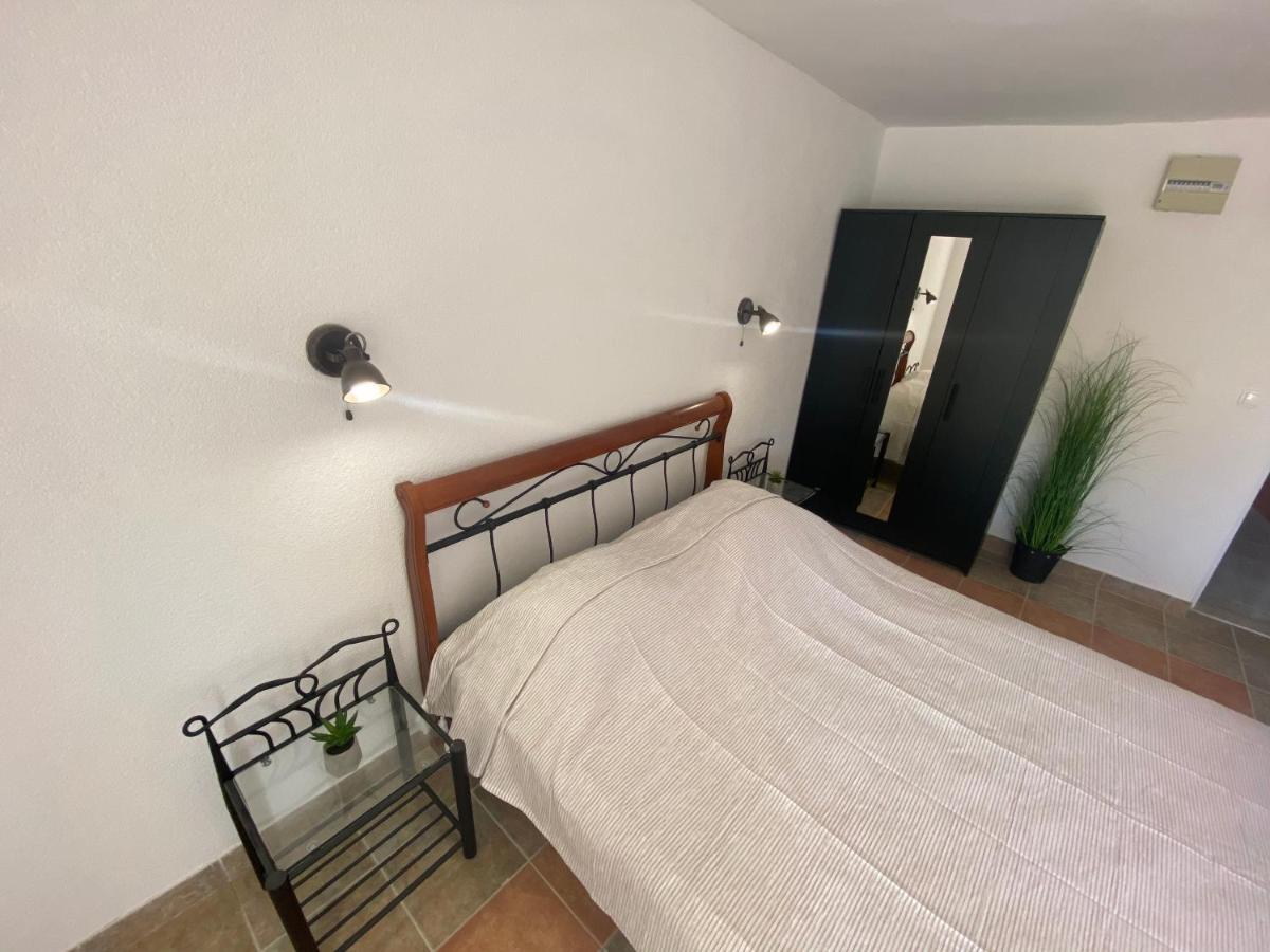 Apartments 'Stine' Orebić Екстериор снимка